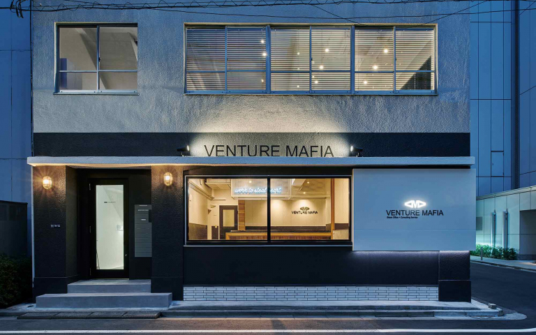 VENTURE MAFIA 1st store